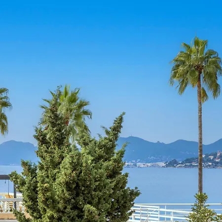 La Pinede Centre Juan Les Pins, 100m Des Plages